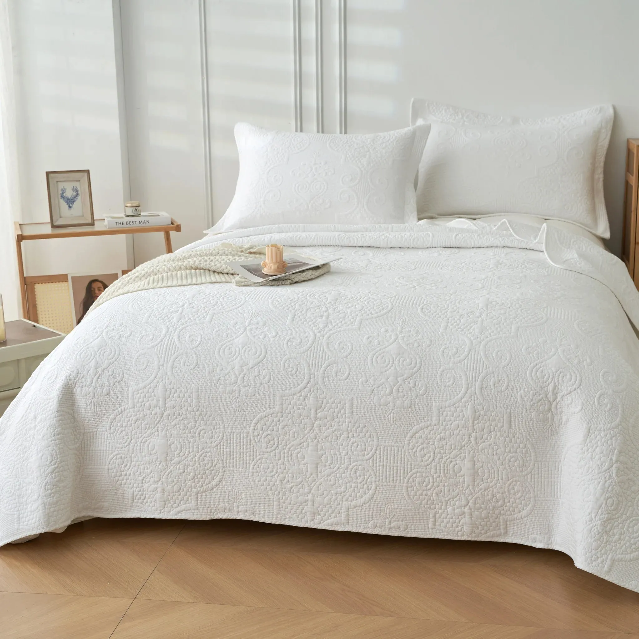 Boutique White Floral Quilted Coverlet Bedcover Set Available in 4 Sizes