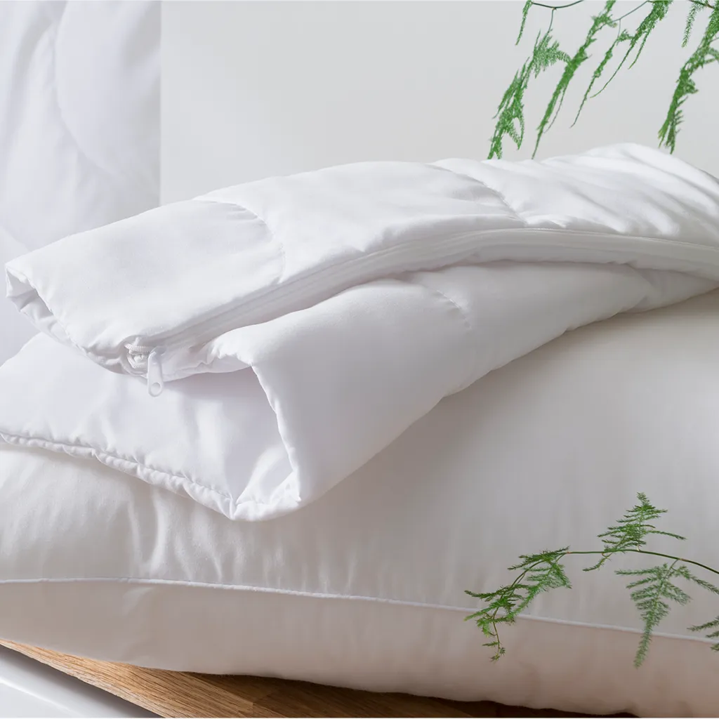 Fine Bedding Spundown Pillow Protector