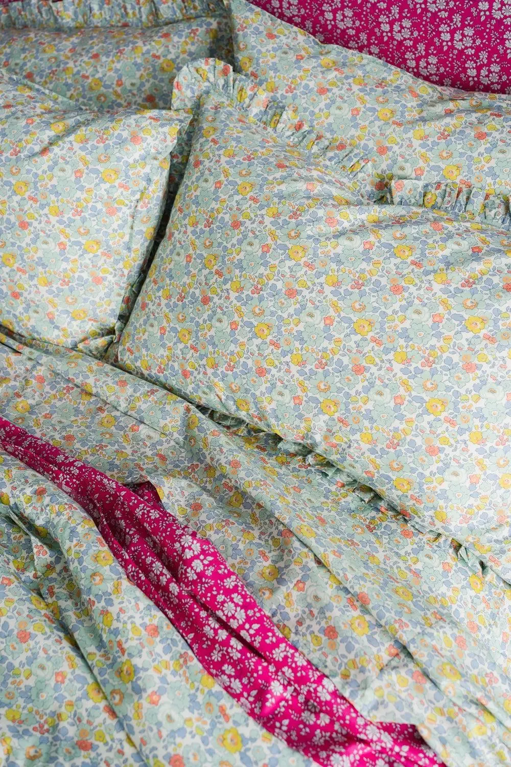 Flat Top Sheet Made With Liberty Fabric CAPEL FUCHSIA