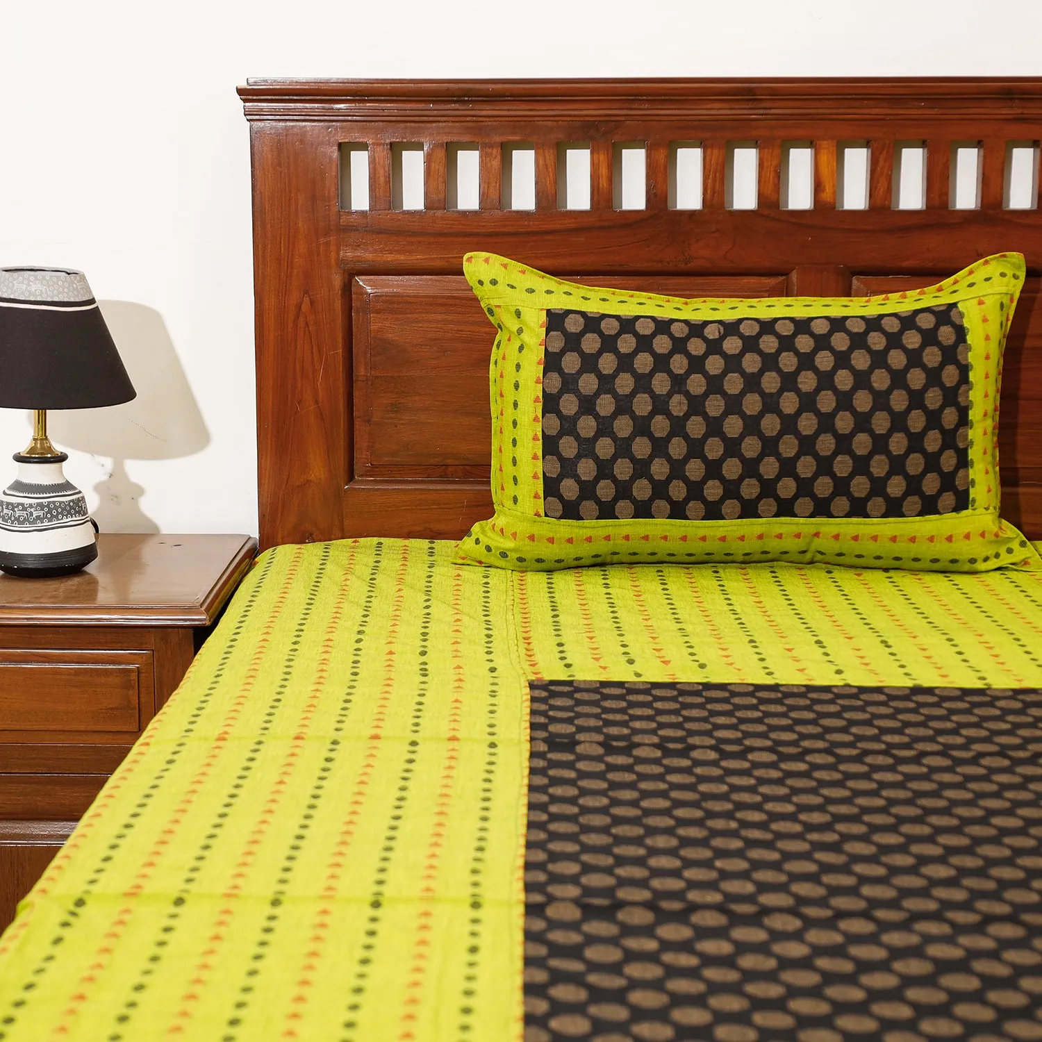 Green - Jacquard Patchwork Cotton Double Bed Cover with Pillow Covers (110 x 88 in)