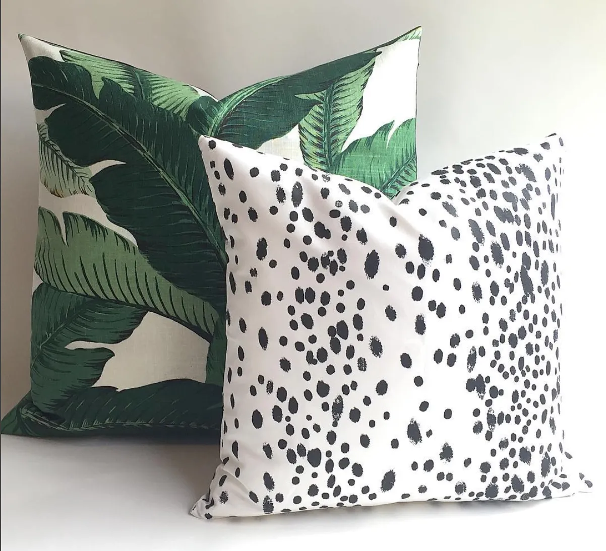 Lush: Banana Leaf Linen Pillow Cover