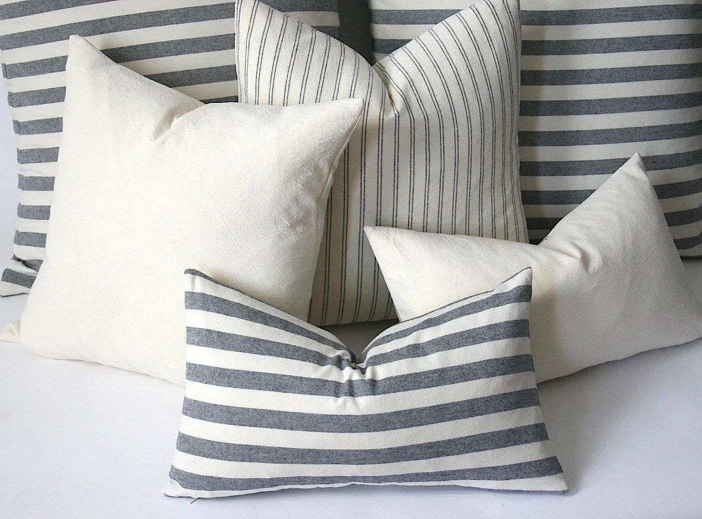 Navy Lumbar Pillow 12x18 / Farmhouse 12x21 / Blue Lumbar Zippered Pillow Cover / Indigo Cream Rectangular Pillow / 12x18 Stripe Pillow cover