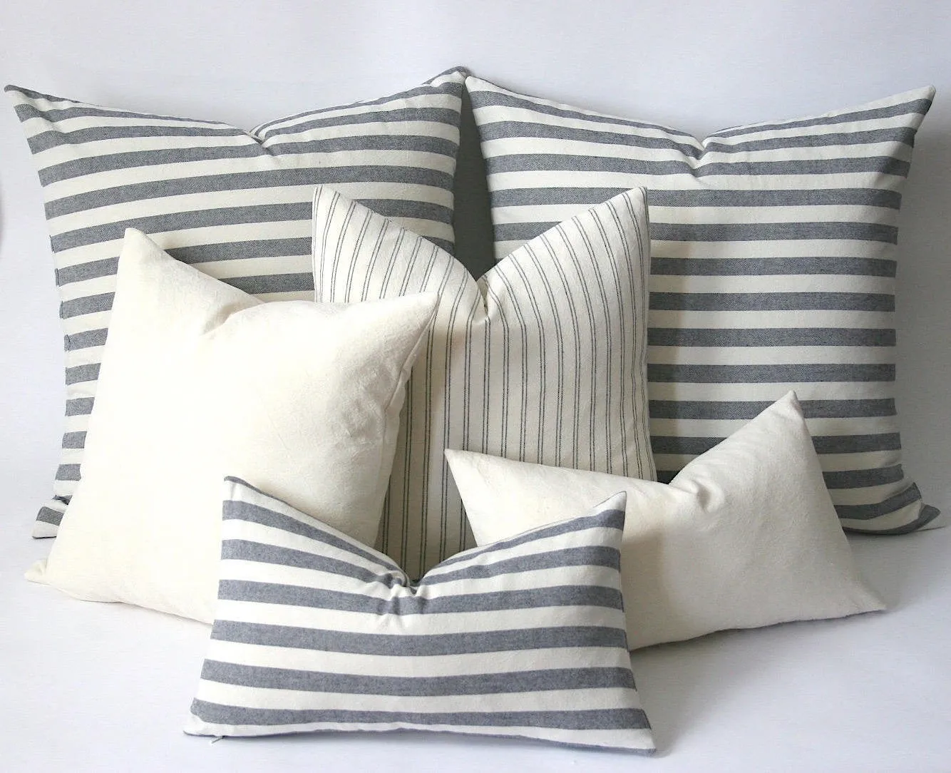 Navy Lumbar Pillow 12x18 / Farmhouse 12x21 / Blue Lumbar Zippered Pillow Cover / Indigo Cream Rectangular Pillow / 12x18 Stripe Pillow cover