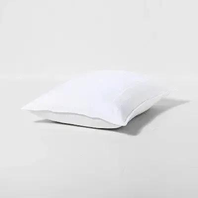 New - Standard/Queen Medium Firm Down Bed Pillow White - Casaluna