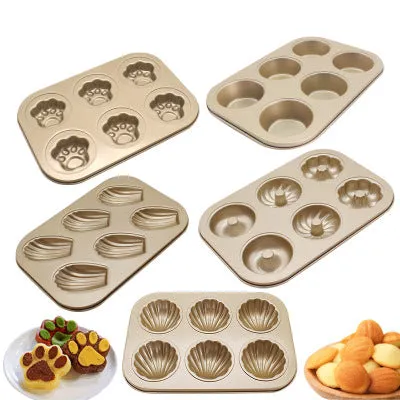 Non-stick 6-cake baking tray